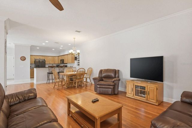 208 VALENCIA CIRCLE, St Petersburg, FL 33716