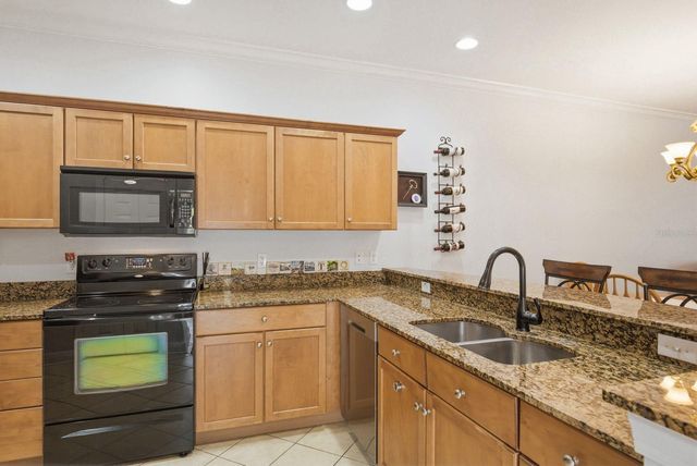 208 VALENCIA CIRCLE, St Petersburg, FL 33716