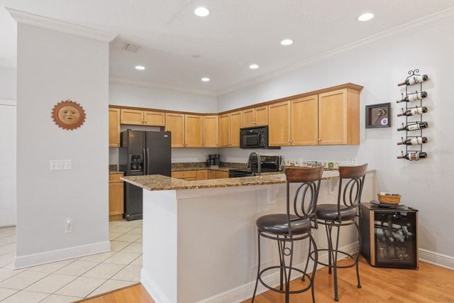 208 VALENCIA CIRCLE, St Petersburg, FL 33716