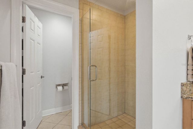 208 VALENCIA CIRCLE, St Petersburg, FL 33716