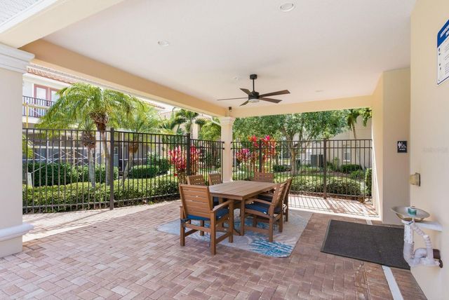 208 VALENCIA CIRCLE, St Petersburg, FL 33716
