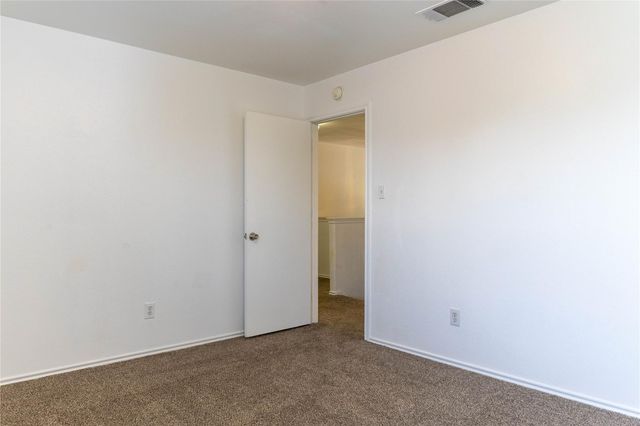 2209 Canvas Back DR, Taylor, TX 76574