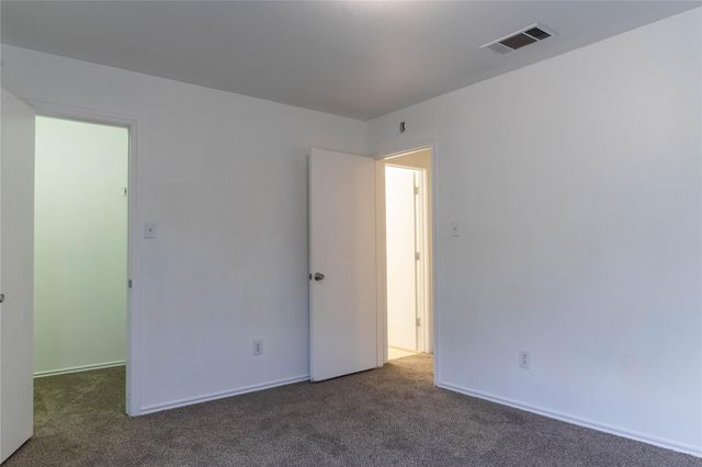 2209 Canvas Back DR, Taylor, TX 76574