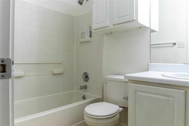 2209 Canvas Back DR, Taylor, TX 76574