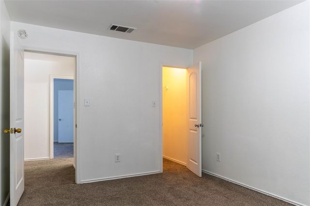 2209 Canvas Back DR, Taylor, TX 76574