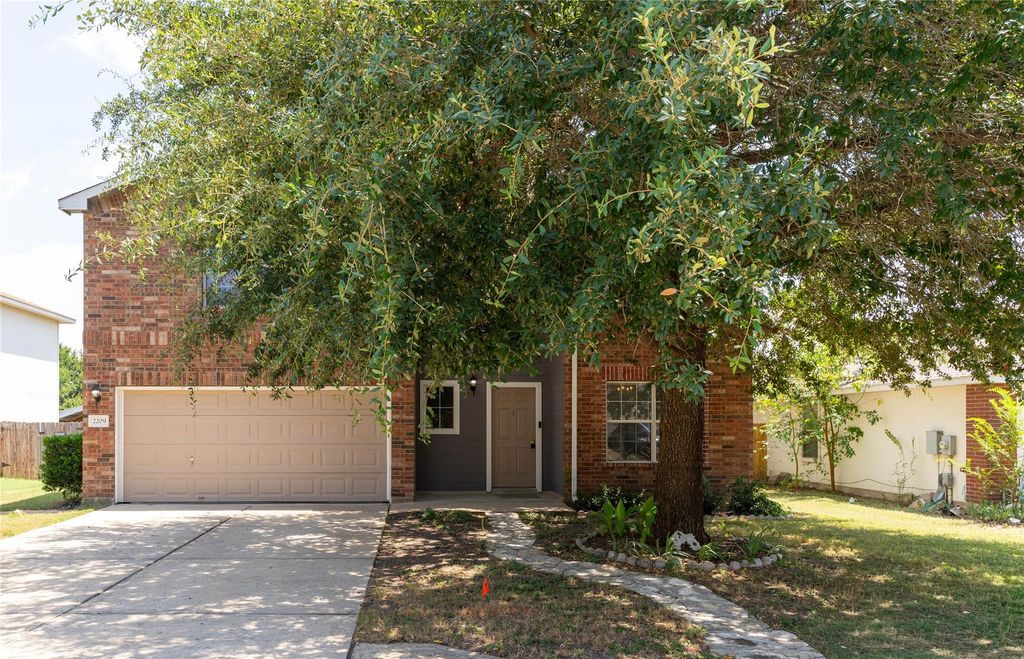 2209 Canvas Back DR, Taylor, TX 76574