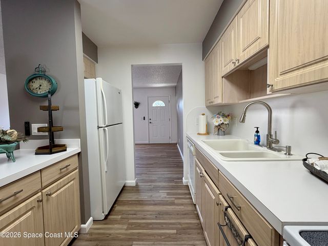 700 Fernandina Street NW, Palm Bay, FL 32907