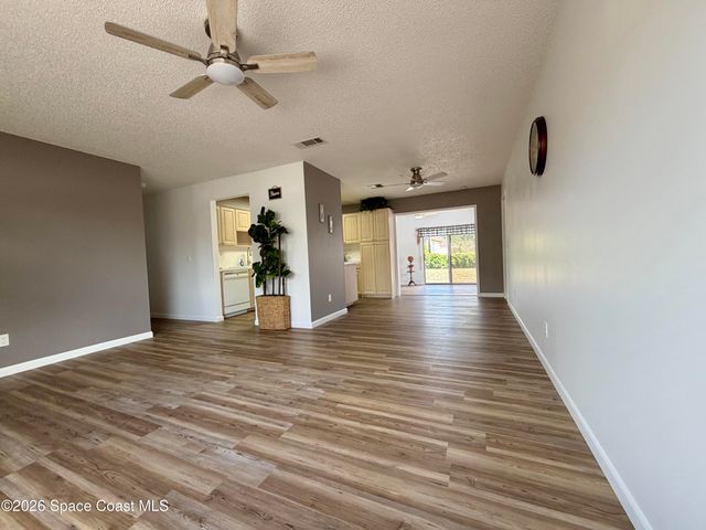 700 Fernandina Street NW, Palm Bay, FL 32907