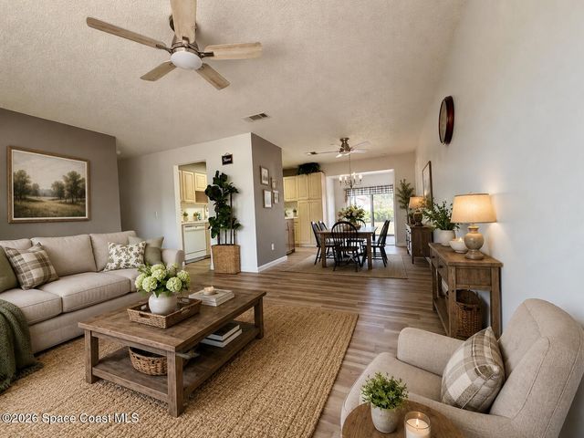 700 Fernandina Street NW, Palm Bay, FL 32907