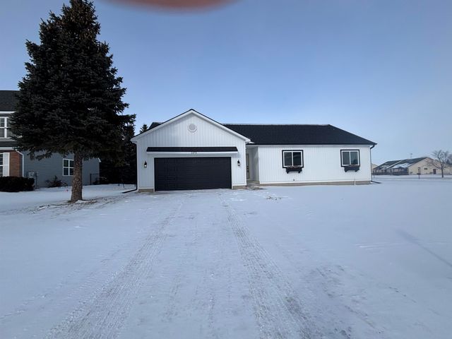 1475 Wexford, Pleasant, MI 48858