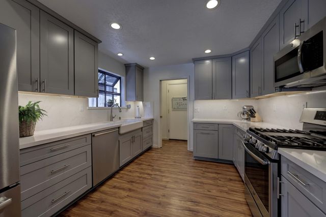 337 Sawtell Rd, Roseville, CA 95678