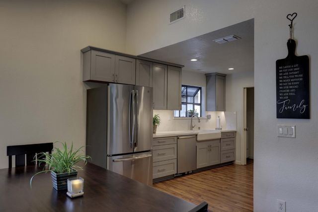337 Sawtell Rd, Roseville, CA 95678