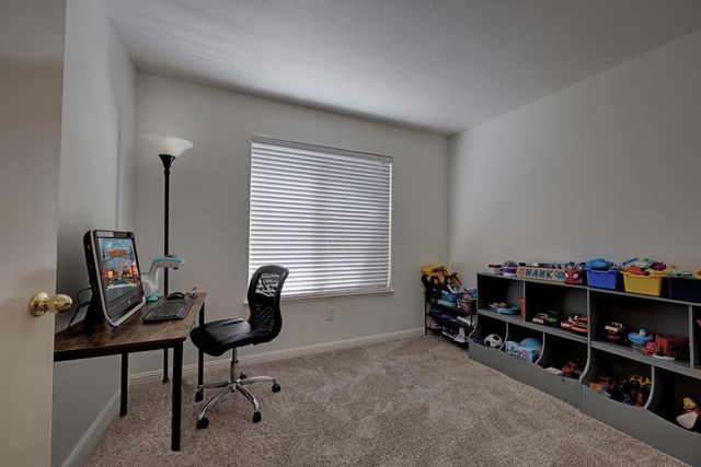 337 Sawtell Rd, Roseville, CA 95678