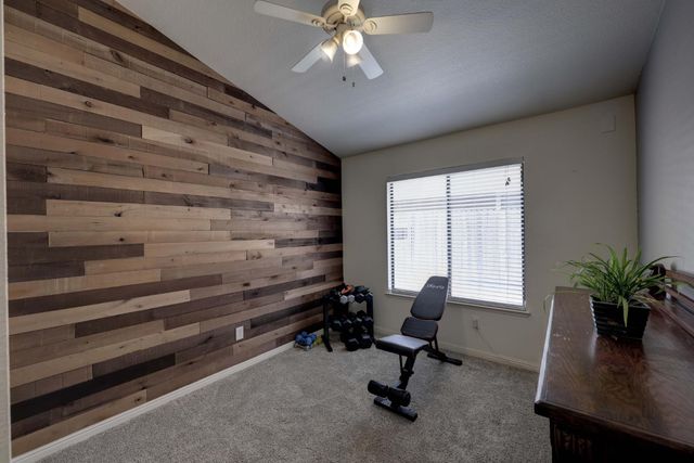 337 Sawtell Rd, Roseville, CA 95678