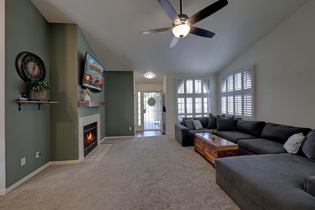 337 Sawtell Rd, Roseville, CA 95678