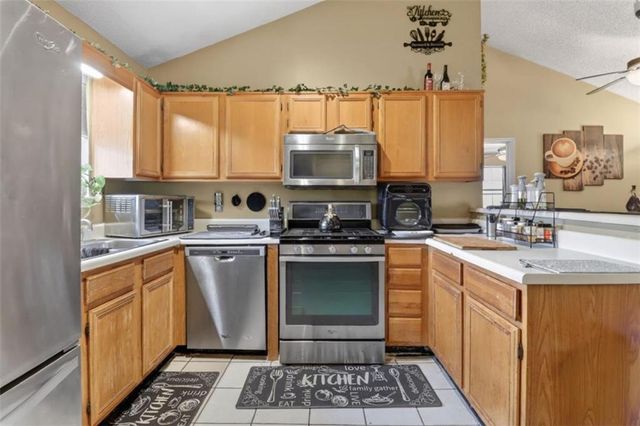 1493 Fall Creek Trace, Douglasville, GA 30134