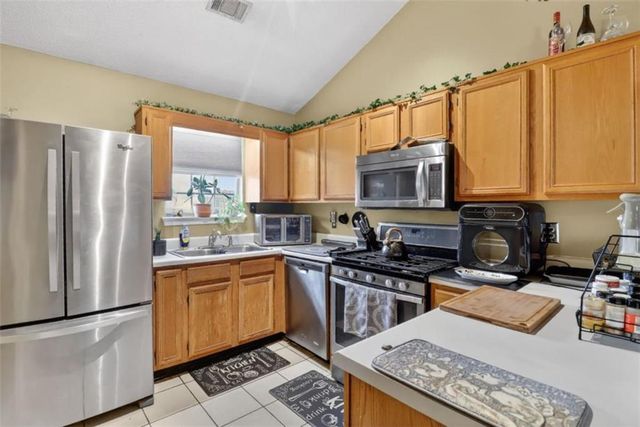 1493 Fall Creek Trace, Douglasville, GA 30134
