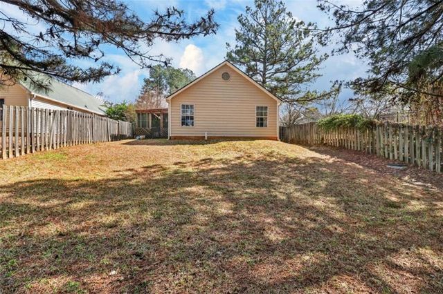 1493 Fall Creek Trace, Douglasville, GA 30134