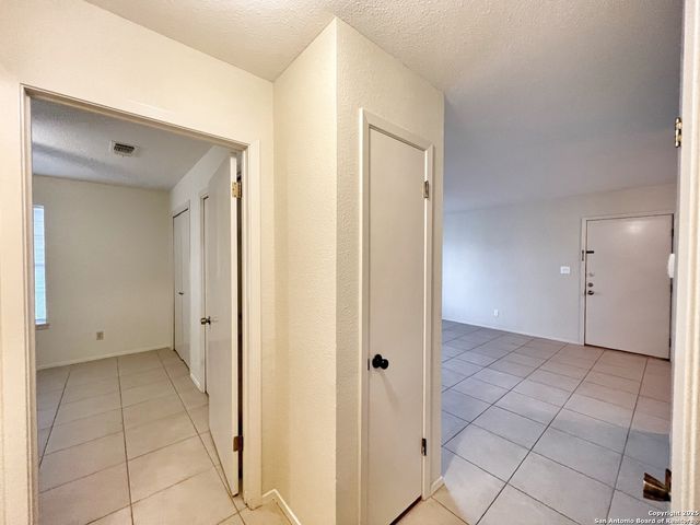 1792 Kuehler Ave, New Braunfels, TX 78130