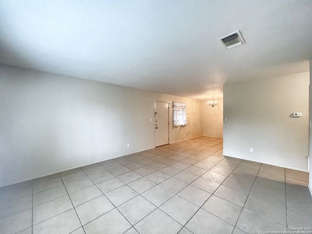 1792 Kuehler Ave, New Braunfels, TX 78130