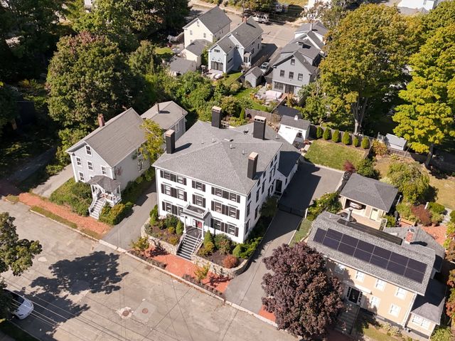 26 Tyng St A, Newburyport, MA 01950