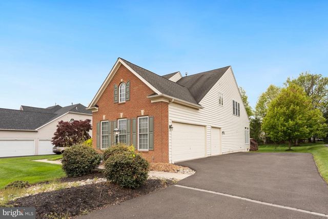 2110 ASHTON DR, Jamison, PA 18929