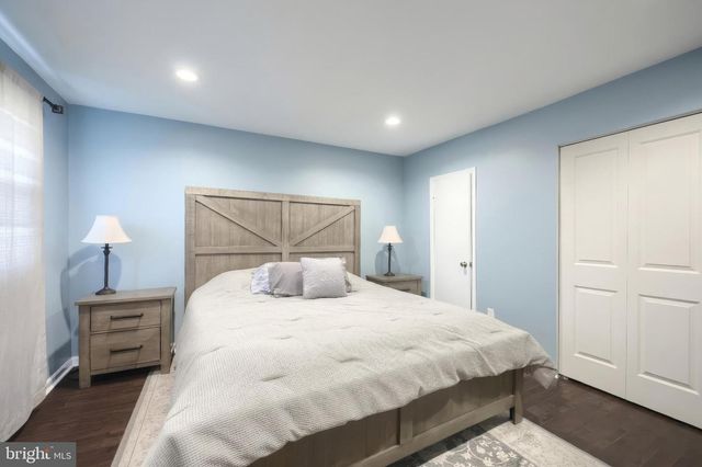 151 FOX RUN DR, York, PA 17403