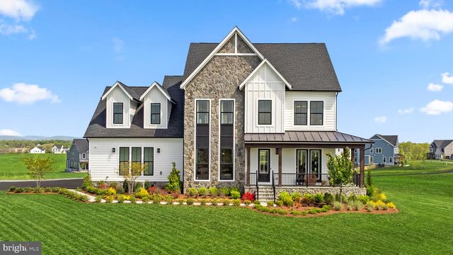 38875 SILVER KING CIR, Waterford, VA 20197