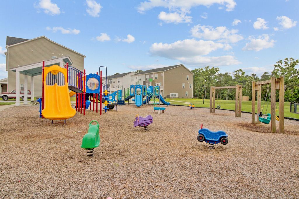 Image 25 of property listing at 861 Recess Point Drive, Moncks Corner, SC 29461