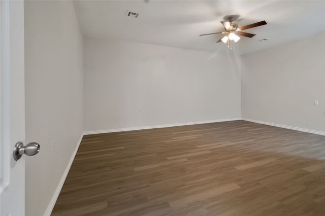 2602 SW Wolf Run Drive, Claremore, OK 74019
