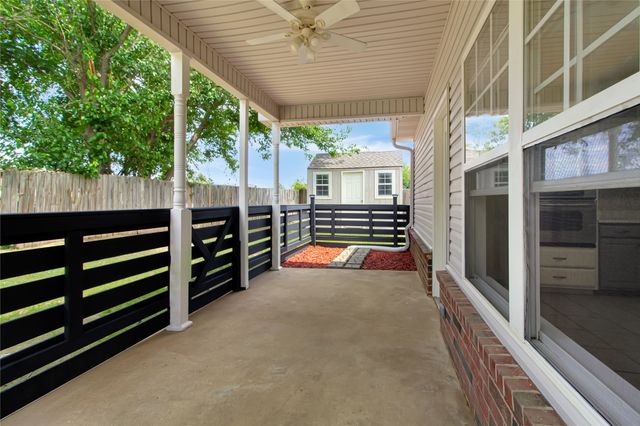 2602 SW Wolf Run Drive, Claremore, OK 74019