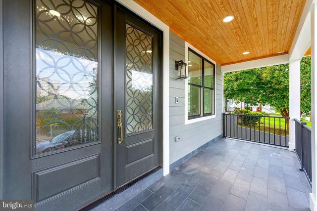 1610 12TH ST S, Arlington, VA 22204