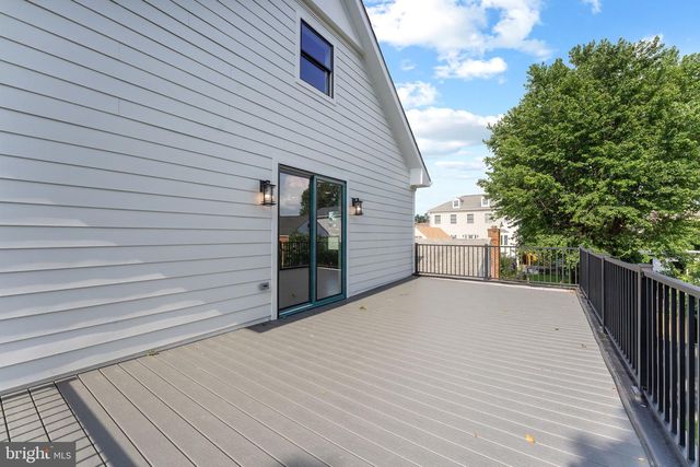 1610 12TH ST S, Arlington, VA 22204