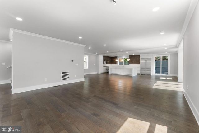 1610 12TH ST S, Arlington, VA 22204