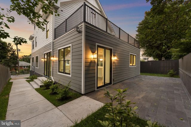 1610 12TH ST S, Arlington, VA 22204