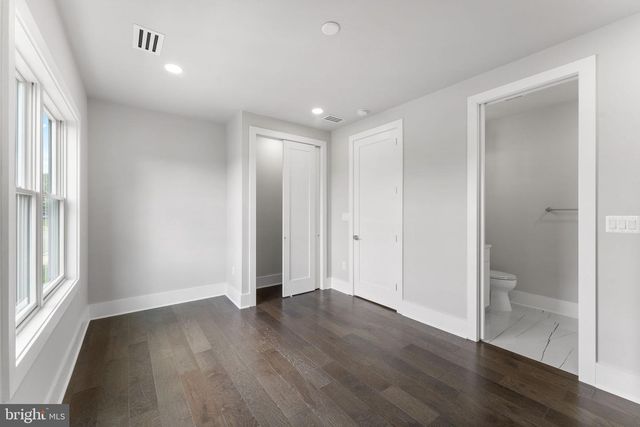 1610 12TH ST S, Arlington, VA 22204