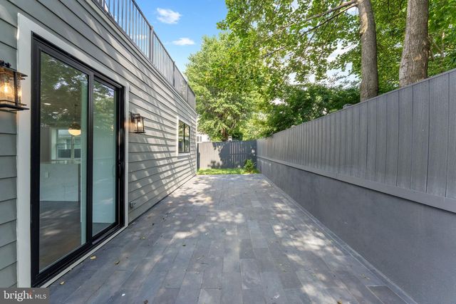 1610 12TH ST S, Arlington, VA 22204