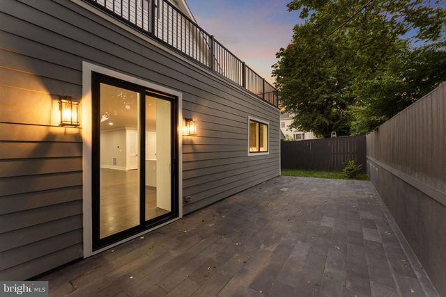 1610 12TH ST S, Arlington, VA 22204