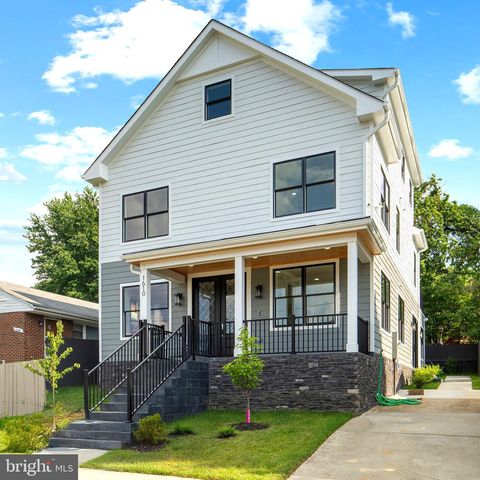 1610 12TH ST S, Arlington, VA 22204
