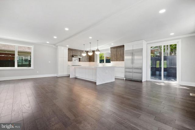 1610 12TH ST S, Arlington, VA 22204