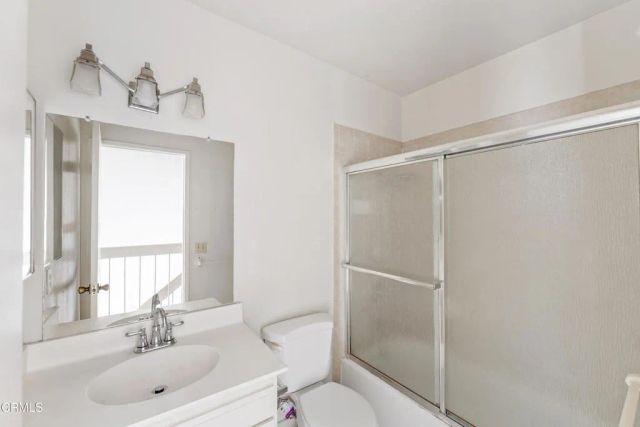 246 E Surfside Drive, Port Hueneme, CA 93041