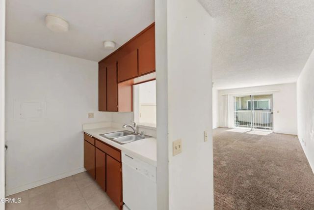 246 E Surfside Drive, Port Hueneme, CA 93041