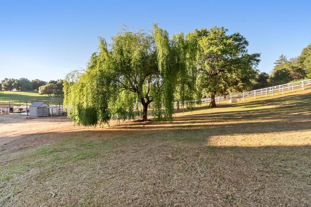 7110 Shinn Ranch Rd, El Dorado, CA 95623