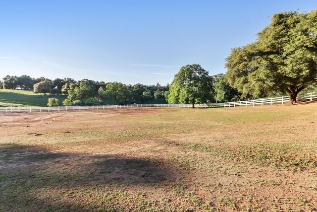 7110 Shinn Ranch Rd, El Dorado, CA 95623