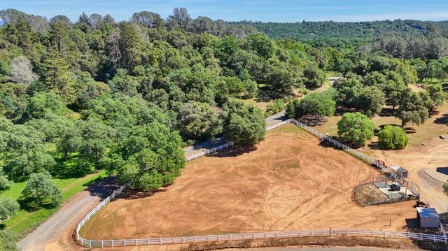 7110 Shinn Ranch Rd, El Dorado, CA 95623