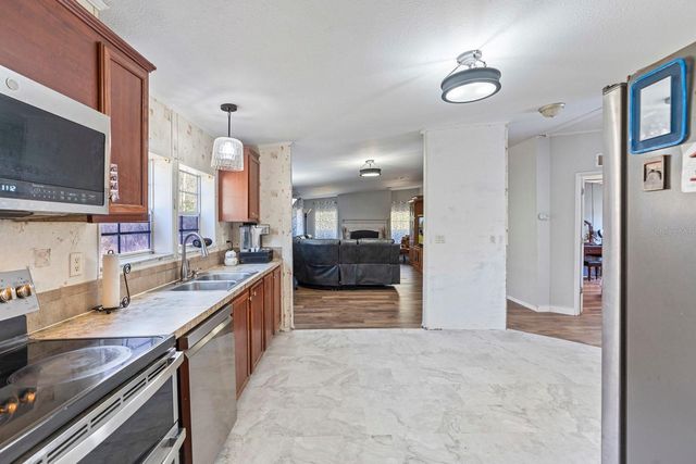 10536 SMOKIE CREEK LANE, Lakeland, FL 33809