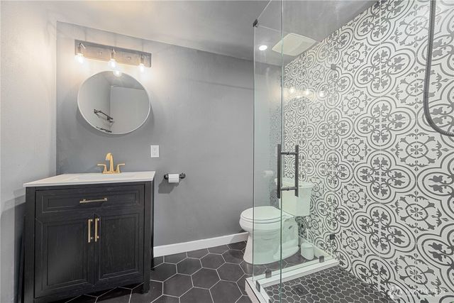 409 N Cedar Street, Chelan, WA 98816