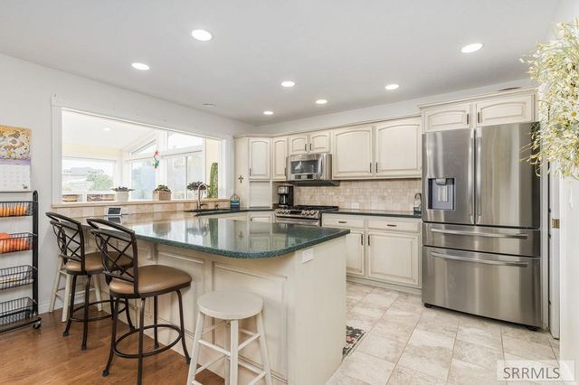 3000 Summit Drive, Pocatello, ID 83201