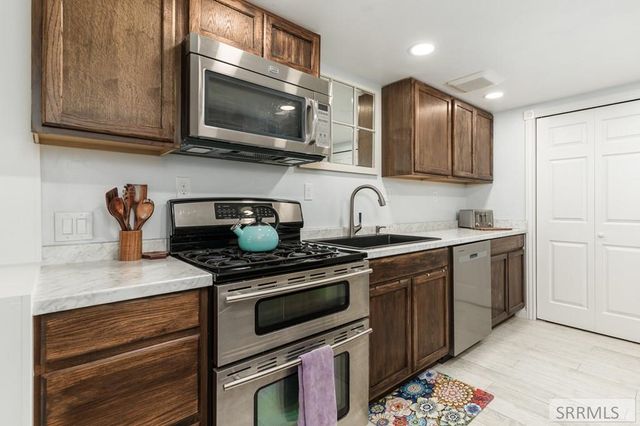3000 Summit Drive, Pocatello, ID 83201