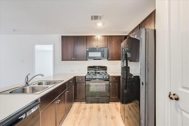 222 Gypsum VLY, Maxwell, TX 78656